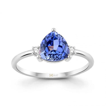 Пръстен със сапфир и диаманти 0.04 карата