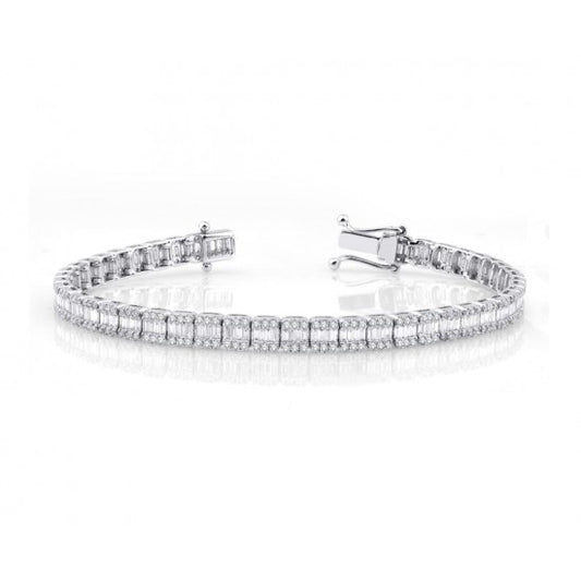 Гривна от бяло злато с диаманти 3.44 карата