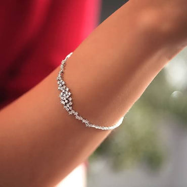 Диамантена гривна бяло злато 0.88 карата