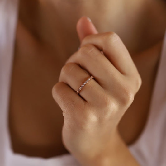 Халка розово злато с диаманти 0.18 карата