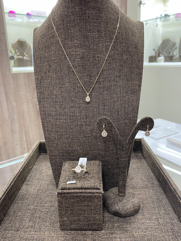 Обеци жълто и бяло злато с диаманти 0.22 карата