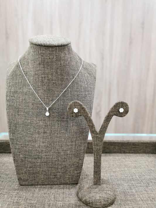 Диамантени обеци бяло злато 0.26 карата