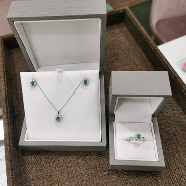 Диамантен комплект със смарагди 1.63 карата