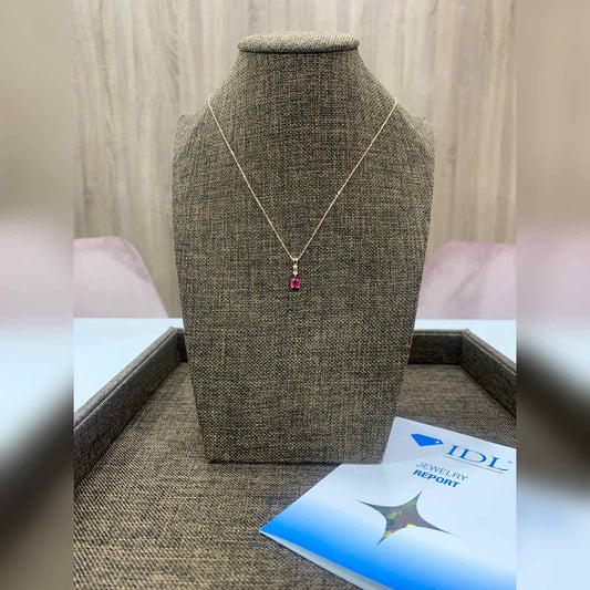 Висулка с диаманти и Рубин 0.63 карата