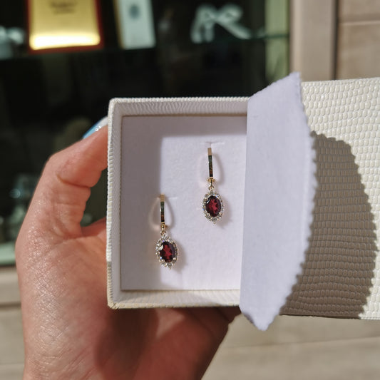 Обеци с родолит и диаманти 3.28 карата