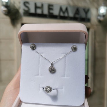 Обеци с диаманти бяло злато 0.54 карата