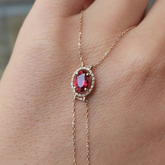 Гривна с Рубин и диаманти 1.02 карата