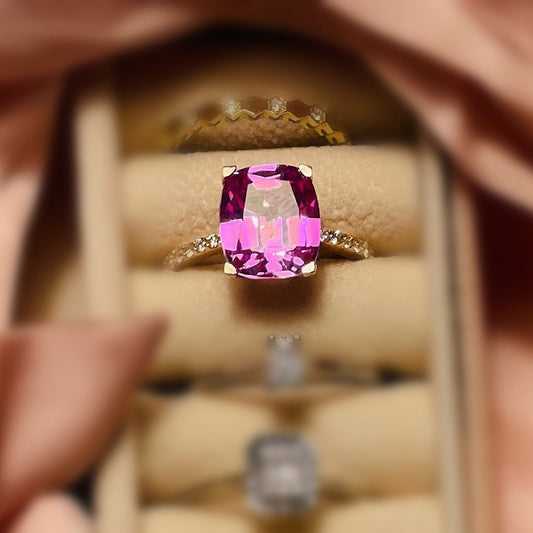 Пръстен жълто злато с розов сапфир и Диаманти 7.05 карта