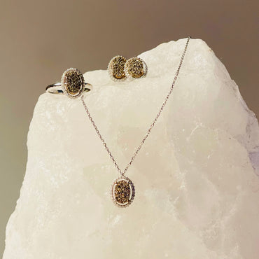 Комплект от бяло и розово злато с диаманти цвят шампанско 1.89 карата