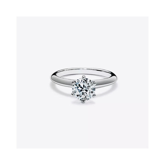 Дамски годежен пръстен от 14 карата бяло злато с диамант 0.50 карата в цвят D