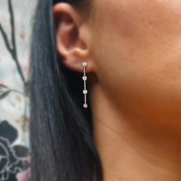 Обеци с бяло злато и диаманти 0.13 карата