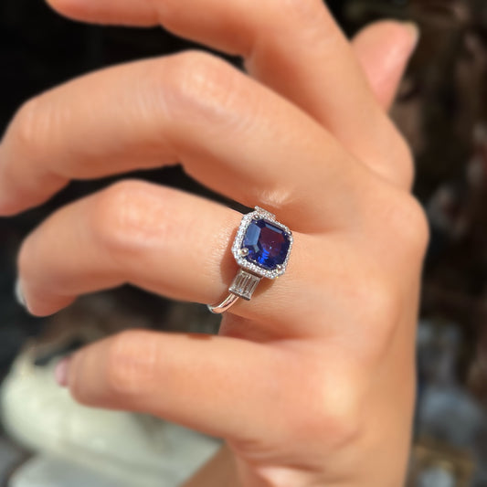 Пръстен с естествен Танзанит и диамант 2.70 карата