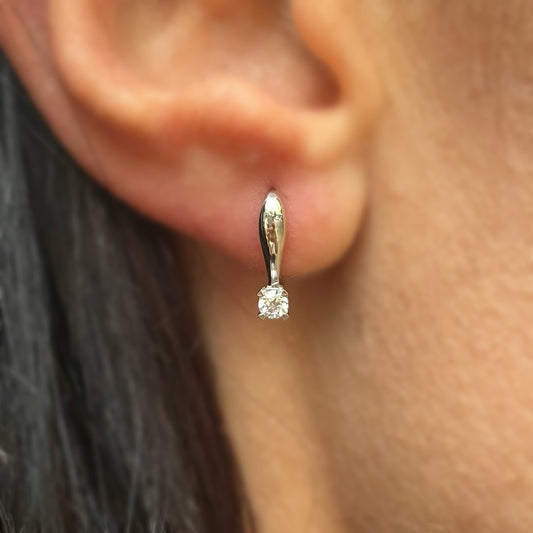 Обеци от бяло злато с диаманти 0.19 карата