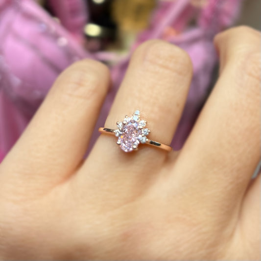 Дамски пръстен от розово злато с Морганит и Диаманти 1.80 карата