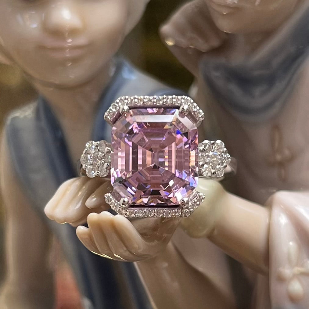 Диамантена пръстен с розов сапфир LIMITED EDITION Bahrain Diamond Exhibition 10.09 карата