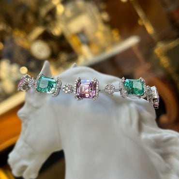 Гривна със сапфири, перидот и диаманти