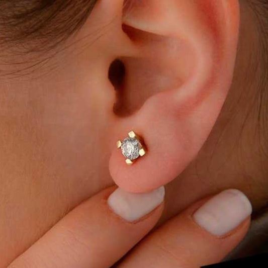 Класически обеци от жълто злато с диаманти 0.60 карата