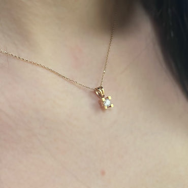 Висулка с диамант розово злато 0.20 карата