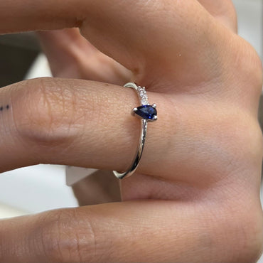 Пръстен със сапфир и диаманти 0,26 карата