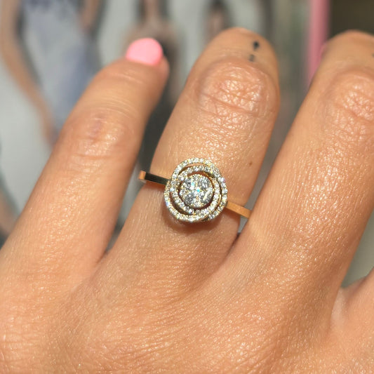 Пръстен жълто злато с Диаманти 0.29 карата