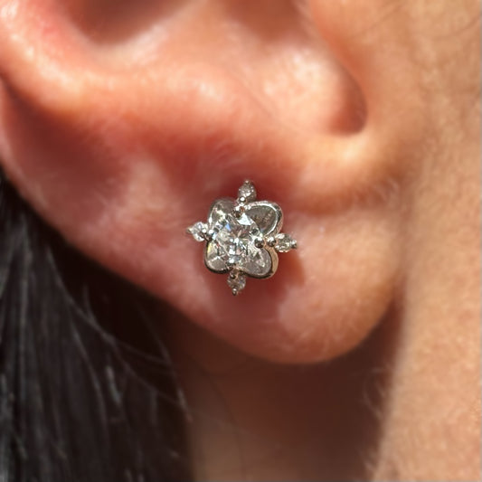 Обеци от бяло злато с диаманти 0.42 карата