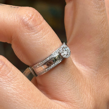 Пръстен от бяло злато с диаманти 0.46 карата