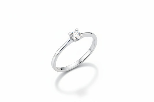 Класически пръстен от бяло злато с диамант 0.18 карата