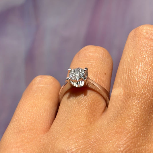 Пръстен от бяло злато с диаманти 0.23 карата