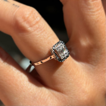 Пръстен бяло злато с Диаманти 0.09 карата