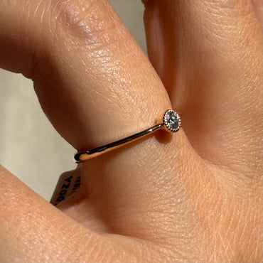 Дамски пръстен розово злато с диамант, подходящ за диамантен годежен пръстен или пръстен за подарък по повод рожден ден, имен ден или друг празник