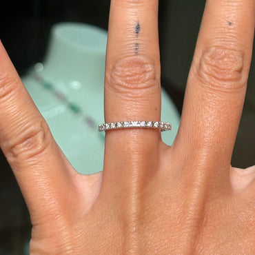 Дамска халка от бяло злато с диаманти 0.20 карата