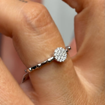 Годежен пръстен с диаманти от 14 карата бяло злато