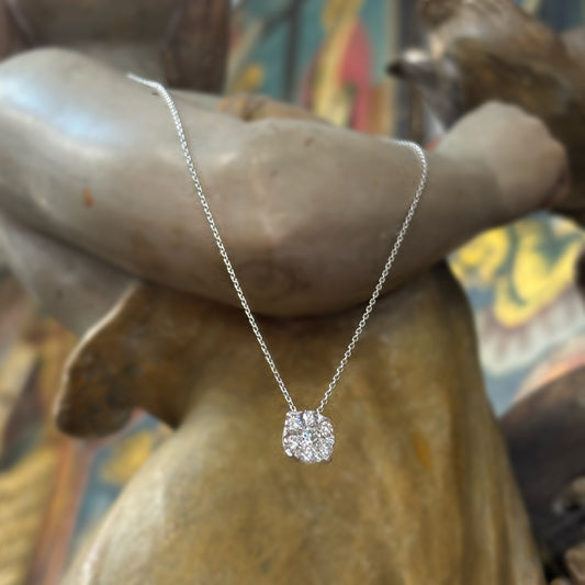 Висулка от бяло злато с диаманти 0.91 карата