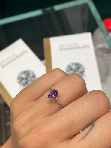 Дамски пръстен бяло злато с александрит 1.19