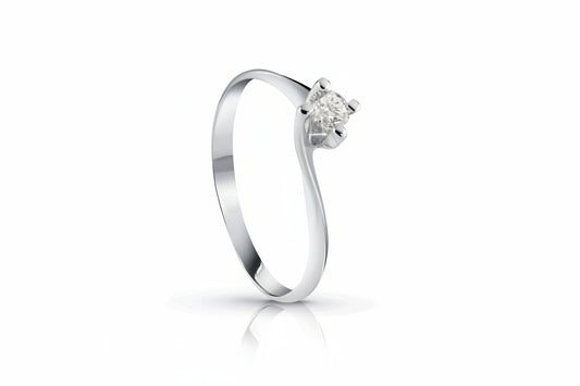 Елегантен диамантен пръстен