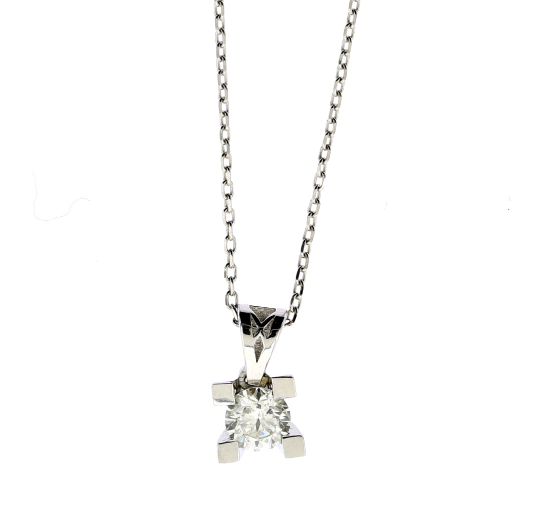 Висулка бяло злато с диамант 0.28 карата