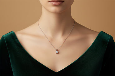 Висулка от бяло злато с диамант 0.71 карата