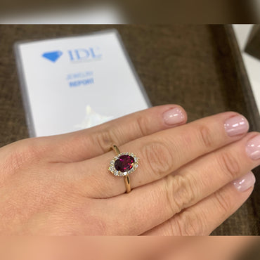 Пръстен за жена с родолит и диаманти 1.64ct. придружен със сертификат за качество и произход