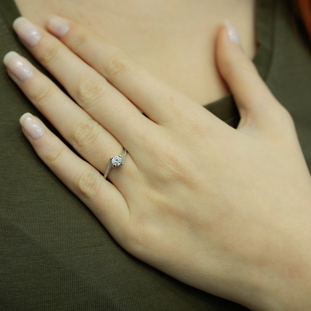  Диамантен пръстен бяло злато 0.34 карата