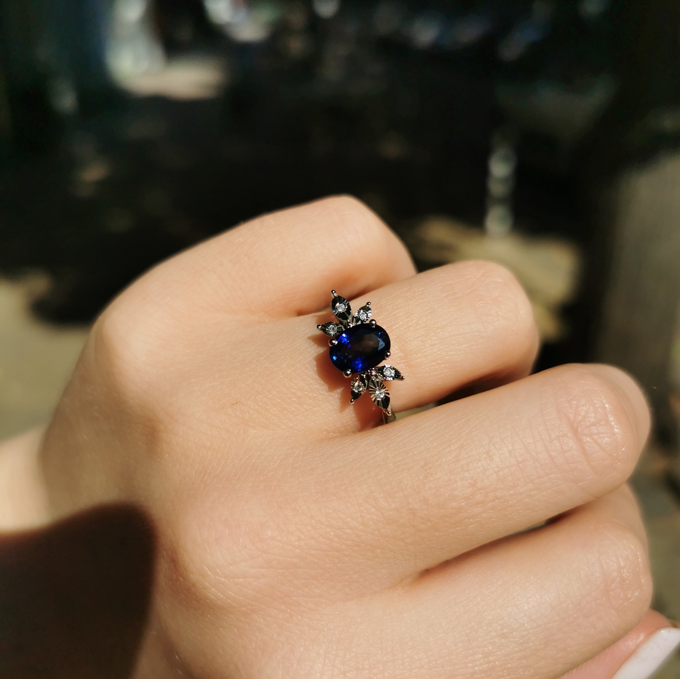 Диамантен пръстен със Сапфир 1.69 карата