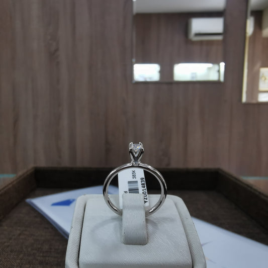 Класически годежен пръстен с диамант 0.20 карата