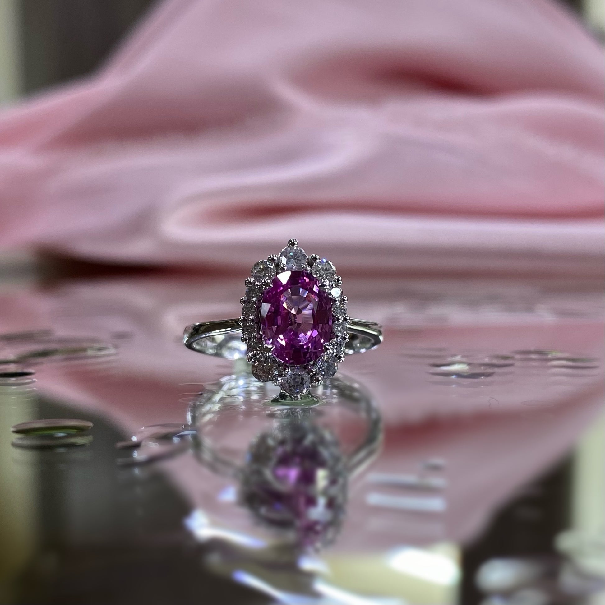 Дамски диамантен пръстен с Розов сапфир 2.14 карата