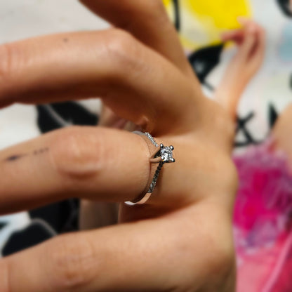 Пръстен от бяло злато с диаманти 0.28 карата