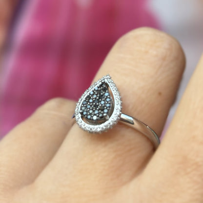 Диамантен пръстен от бяло злато с черни и бели диаманти 0.50 карата