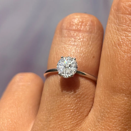 Диамантен пръстен от бяло злато с диаманти маркиз и капка 0.44 карата