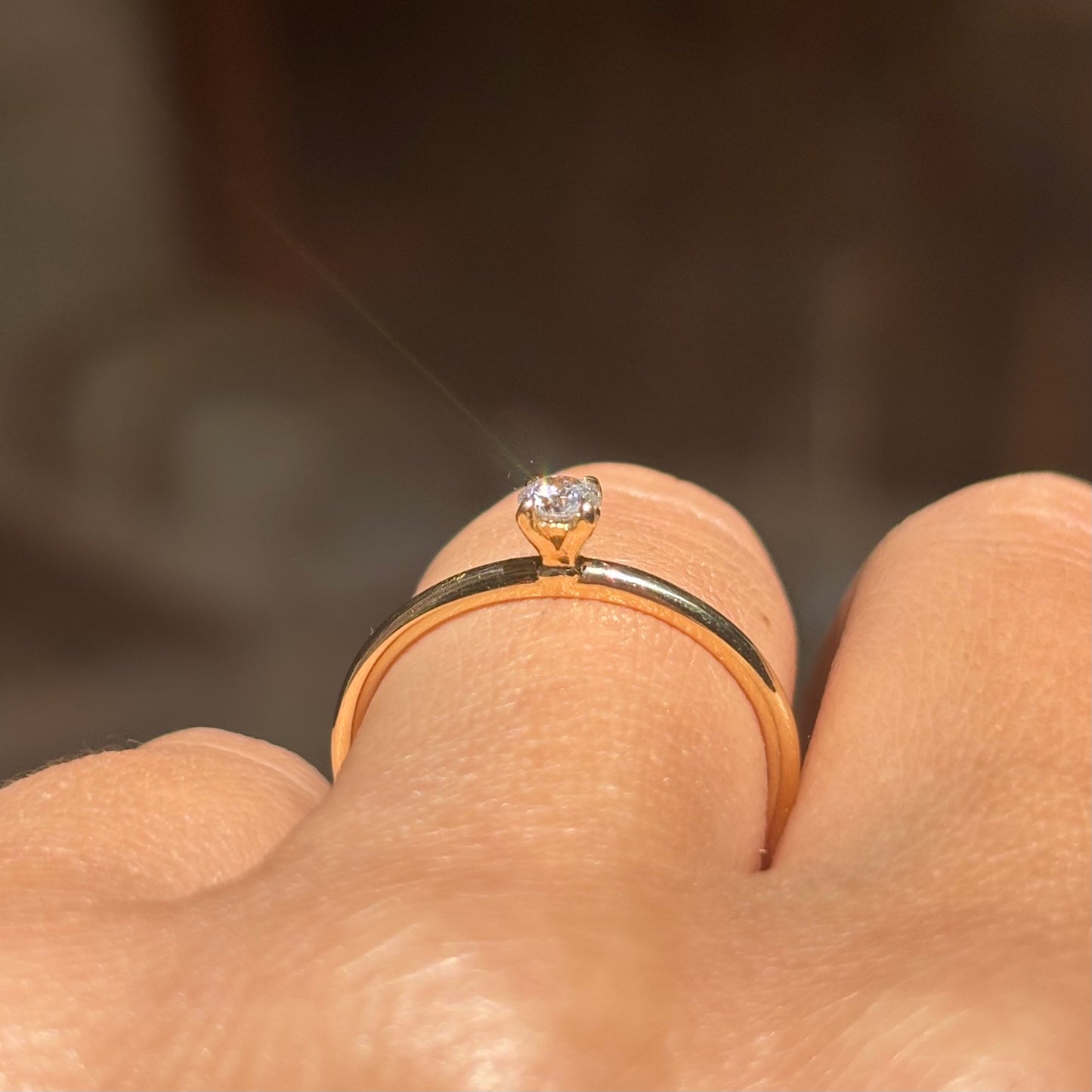 Пръстен от жълто злато с диамант 0.18 карата