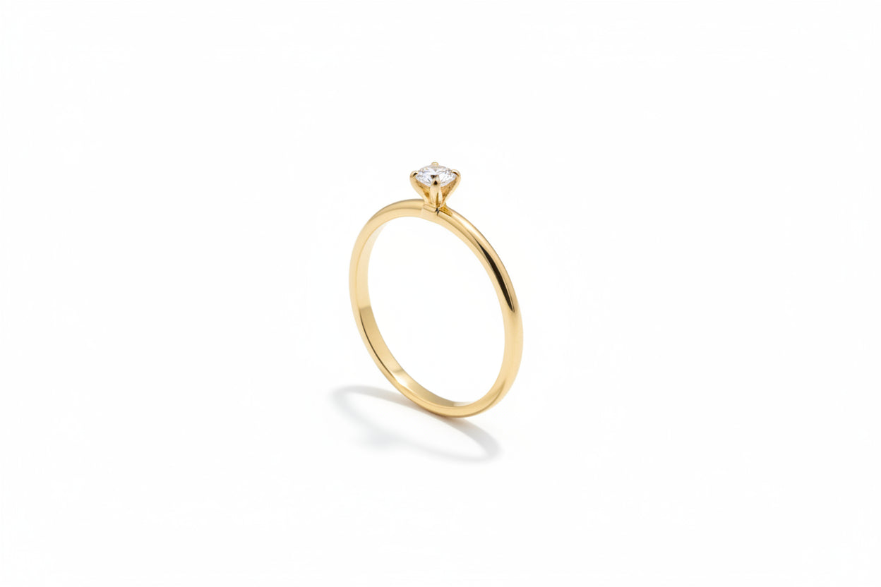 Пръстен от жълто злато с диамант 0.18 карата