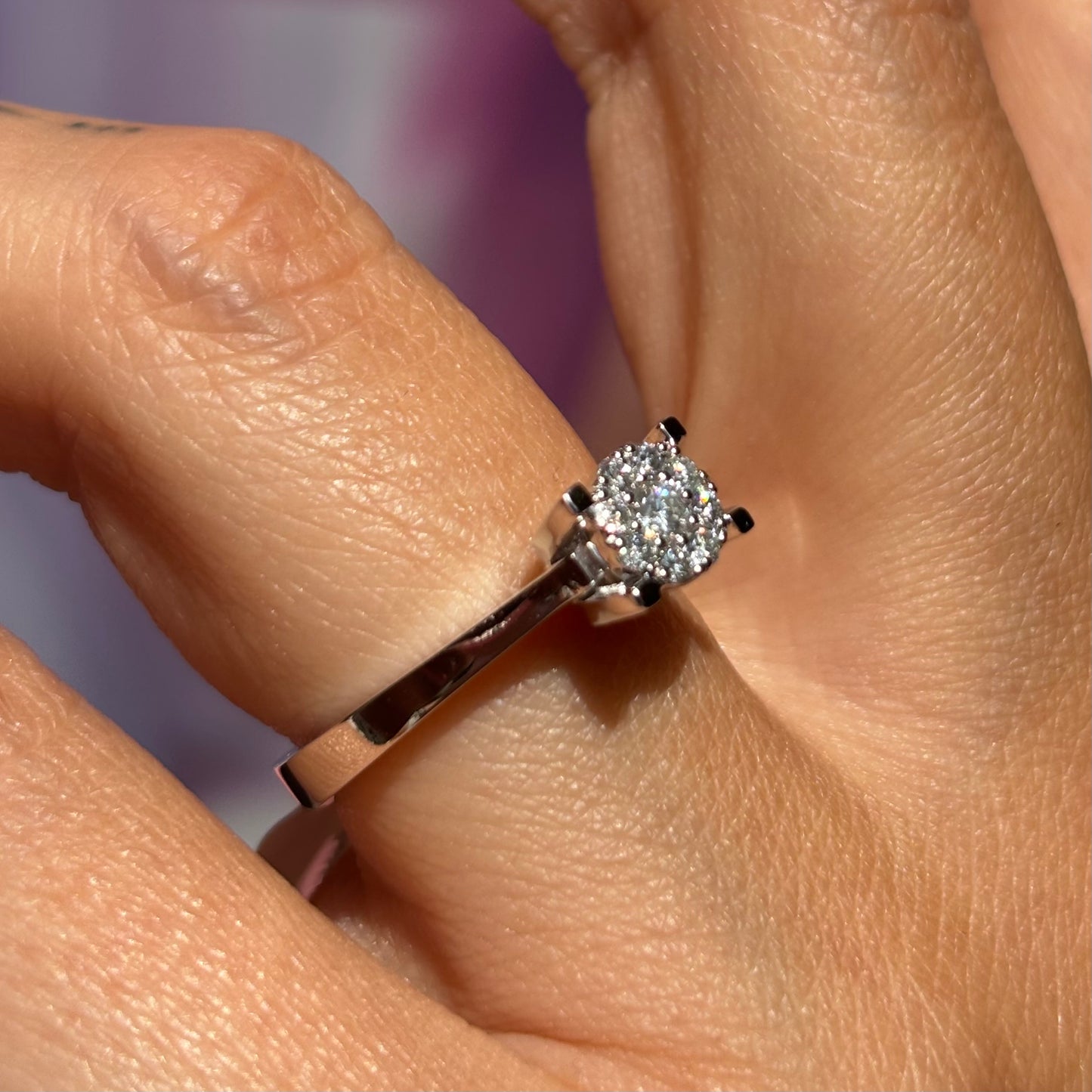 Пръстен от бяло злато с диаманти 0.23 карата