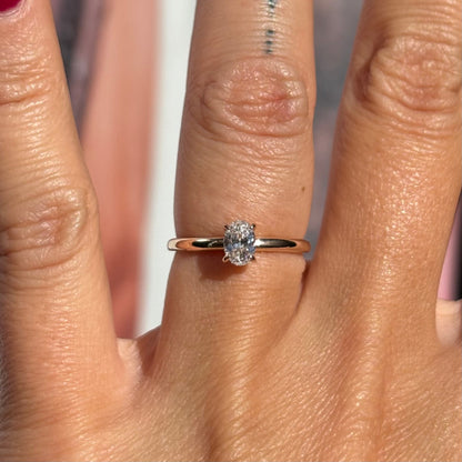 Луксозен пръстен за жена от розово злато с диамант 0.34 карата