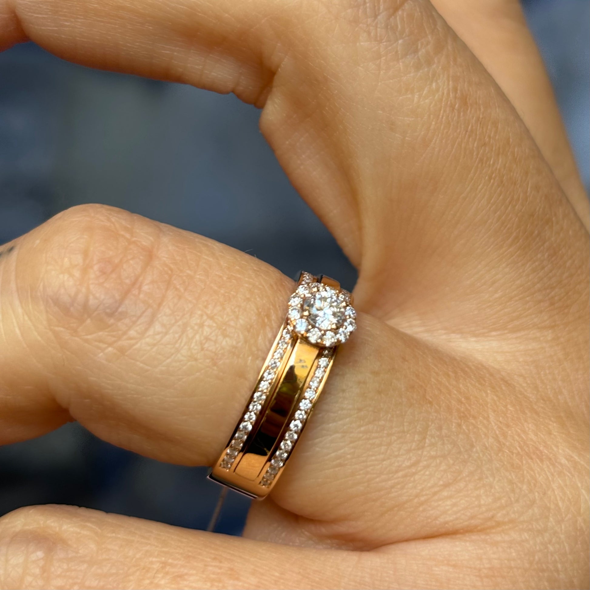 Дамски пръстен от розово злато с диаманти 0.49 карата